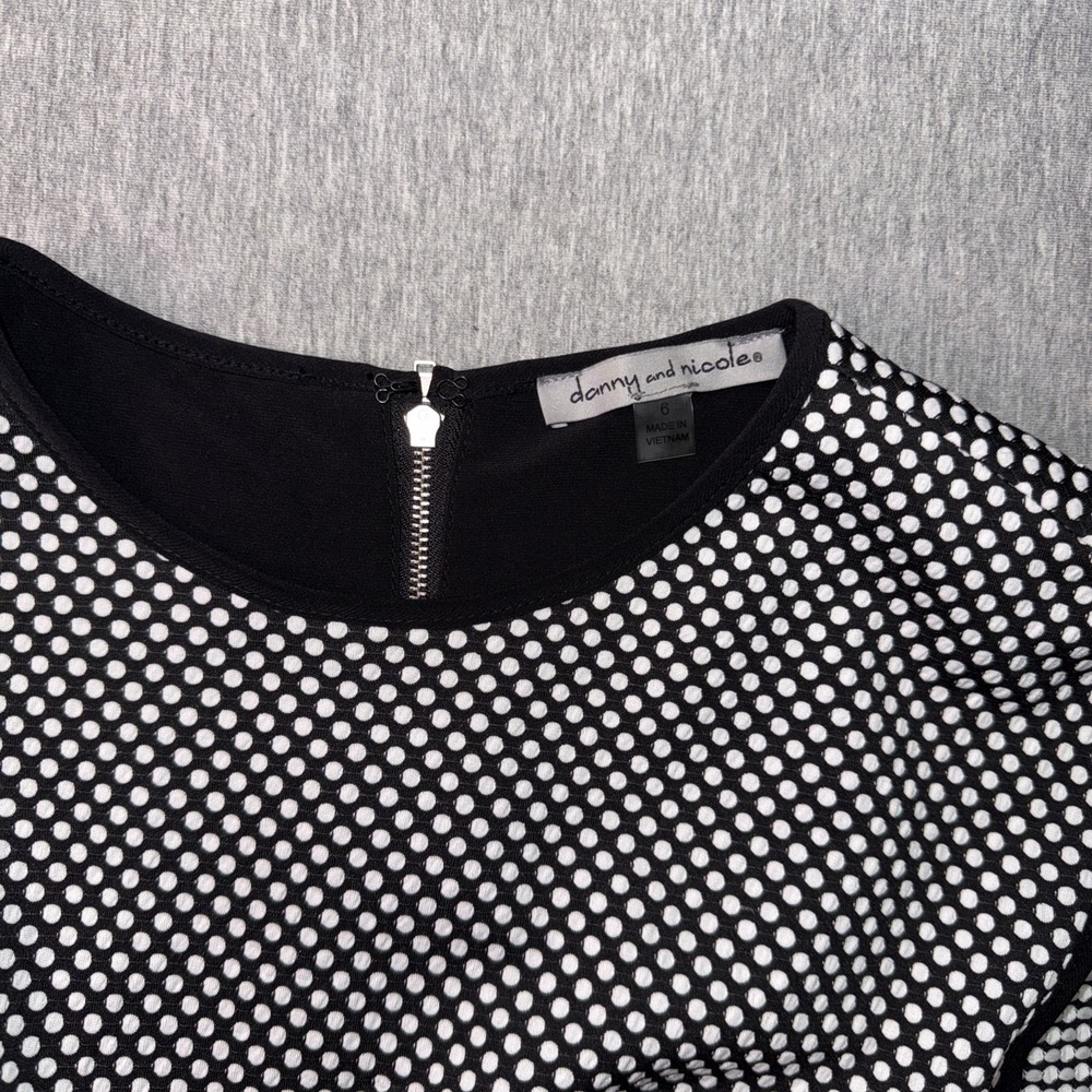 Danny & Nicole Black White Polka Dot Dress Women's Size 6 Cap Sleeve Fit Flare - Picture 2 of 9